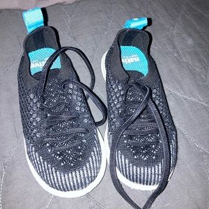 Native Toddler Black Sneakers. Size 7.